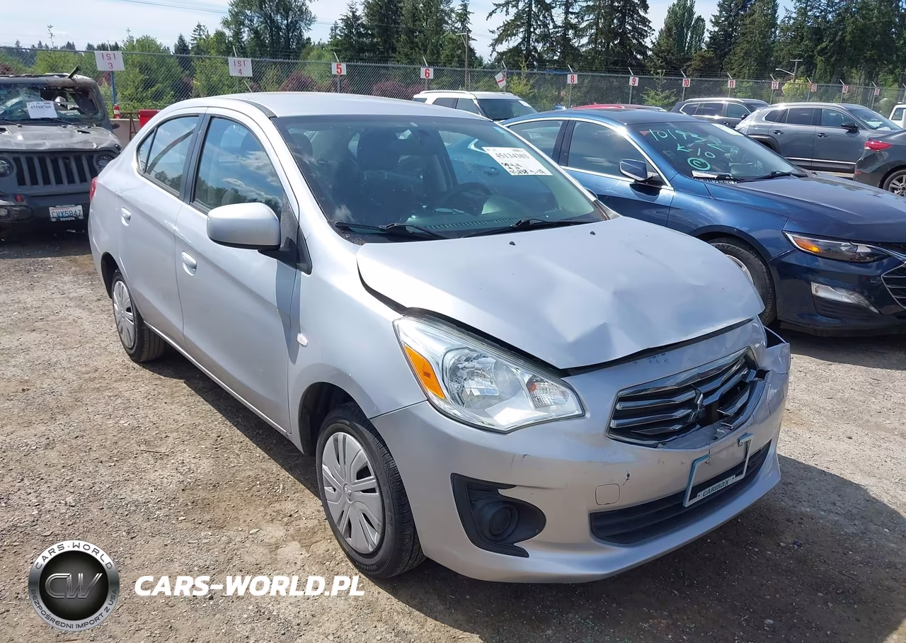 2017 Mitsubishi Mirage G4 Es – zdjęcie 1 z 17
