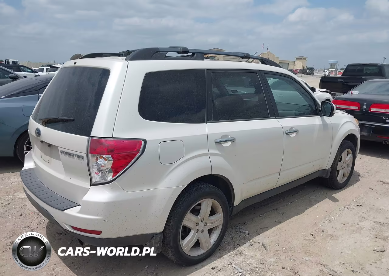 2009 Subaru Forester 2.5X VIN:JF2SH636X9H701973 - 4