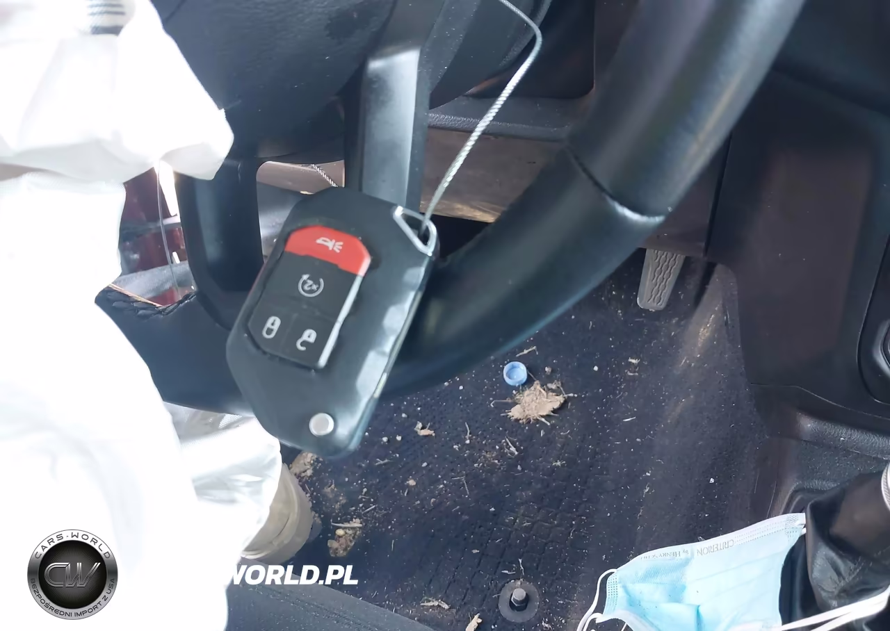 2021 Jeep Gladiator Willys 4X4 VIN:1C6HJTAGXML584366 - 11