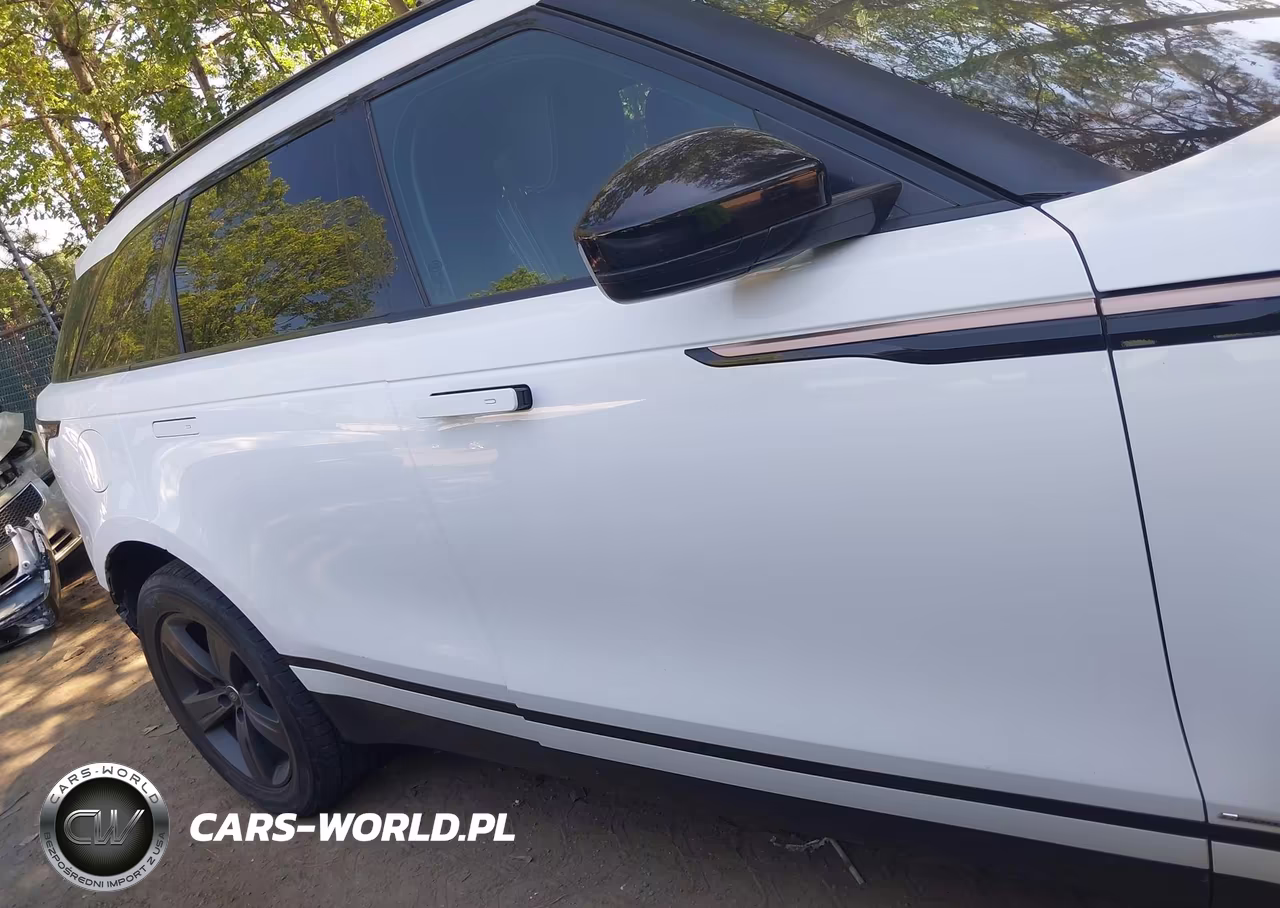 2020 Land Rover Range Rover Velar P340 R-Dynamic S VIN:SALYK2FV1LA255338 - 14