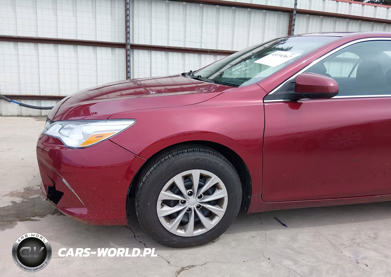2016 Toyota Camry Le VIN:4T1BF1FK3GU509892 - 21