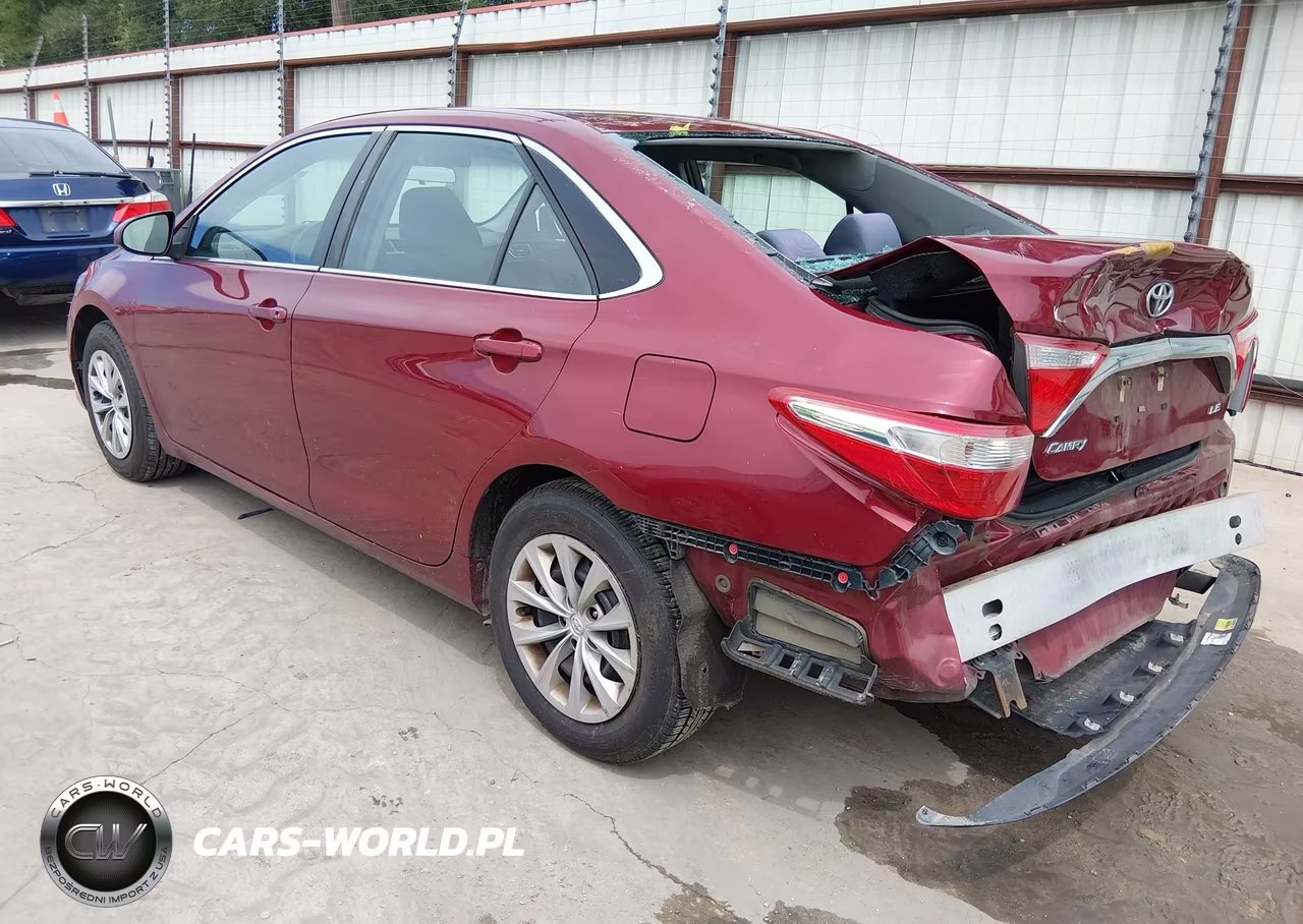 2016 Toyota Camry Le VIN:4T1BF1FK3GU509892 - 3