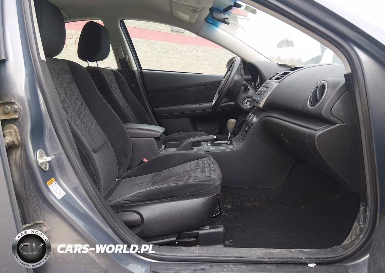 2010 Mazda Mazda6 I Sport VIN:1YVHZ8BHXA5M16663 - 5