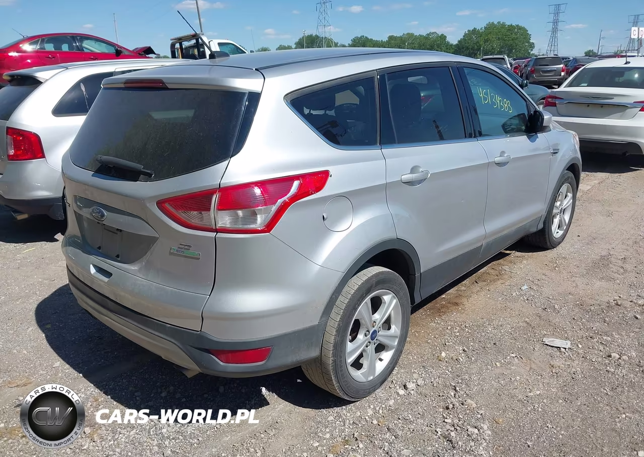 2015 Ford Escape Se VIN:1FMCU0GX2FUC37378 - 4