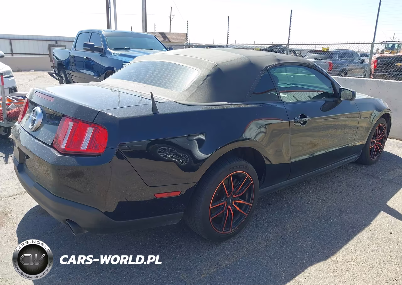 2010 Ford Mustang V6-V6 Premium VIN:1ZVBP8EN0A5178032 - 4