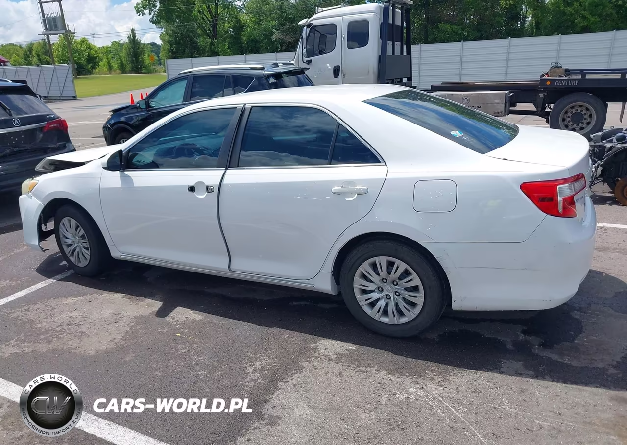 2013 Toyota Camry Le VIN:4T1BF1FK3DU283235 - 14