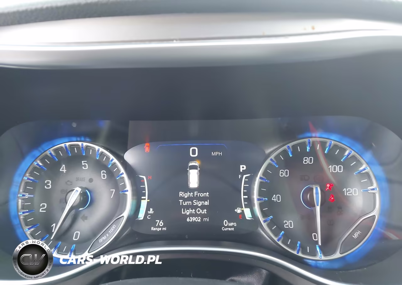 2017 Chrysler Pacifica Limited VIN:2C4RC1GG1HR804154 - 7