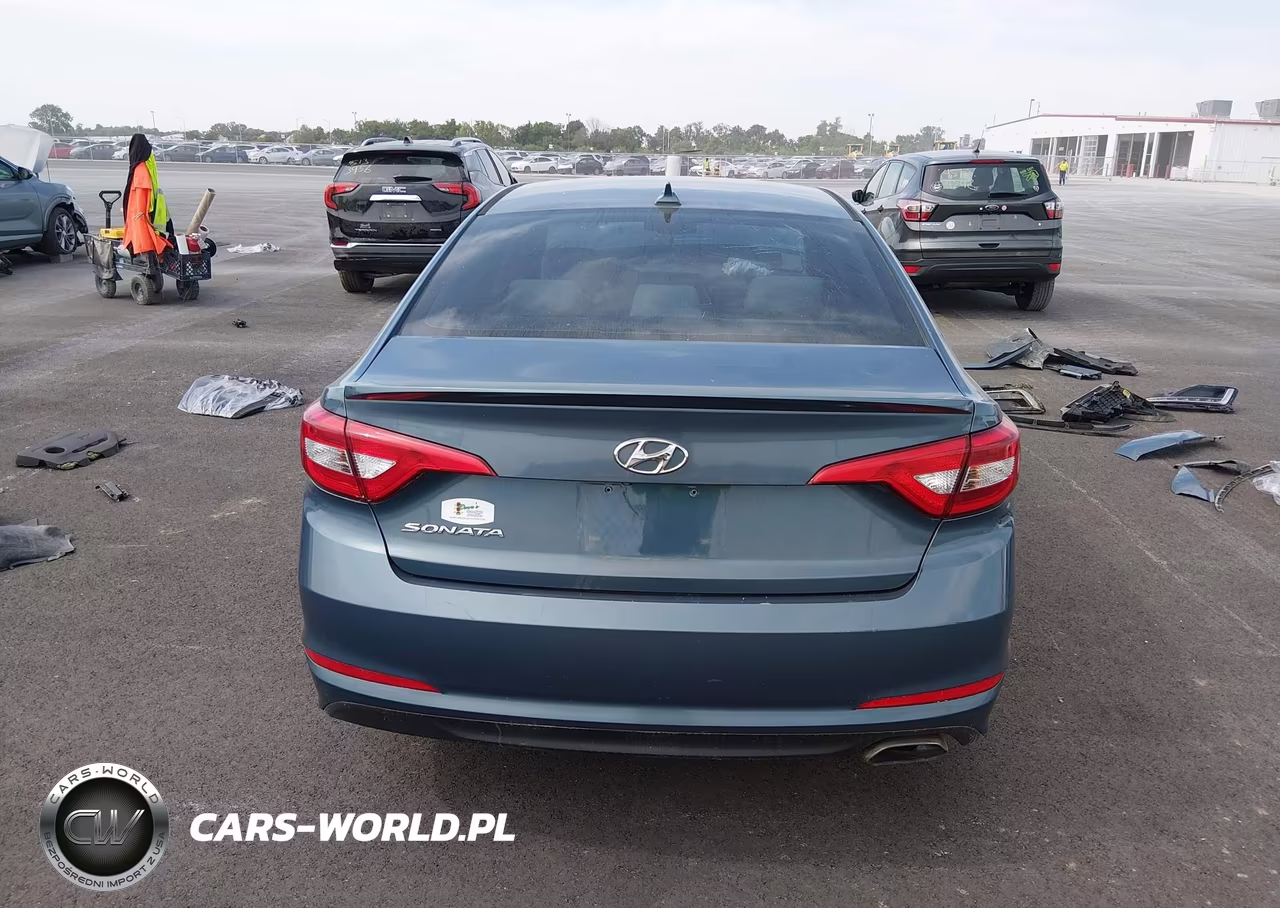 2015 Hyundai Sonata Se VIN:5NPE24AF3FH165109 - 17