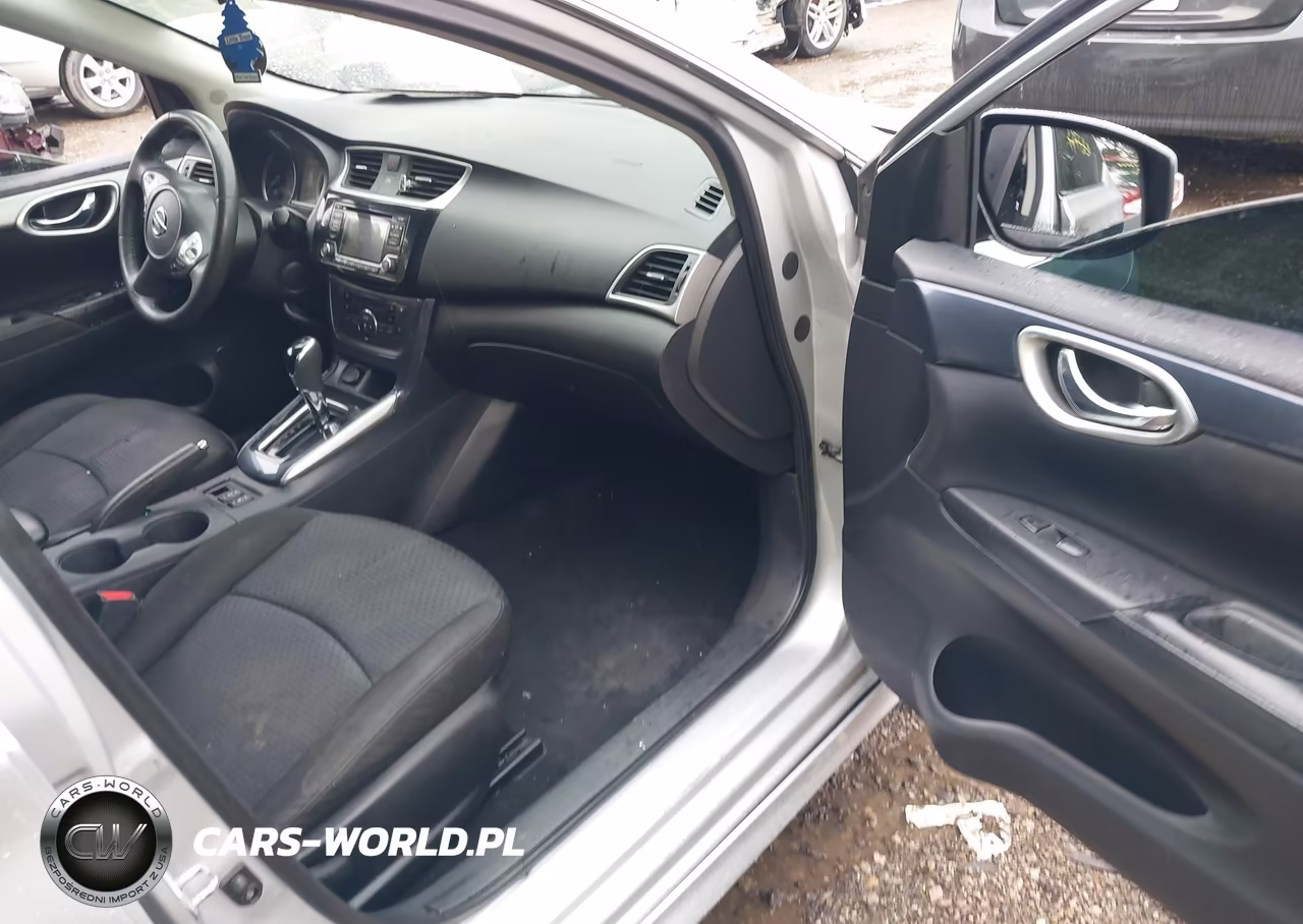 2018 Nissan Sentra Sr VIN:3N1AB7AP3JY227793 - 5