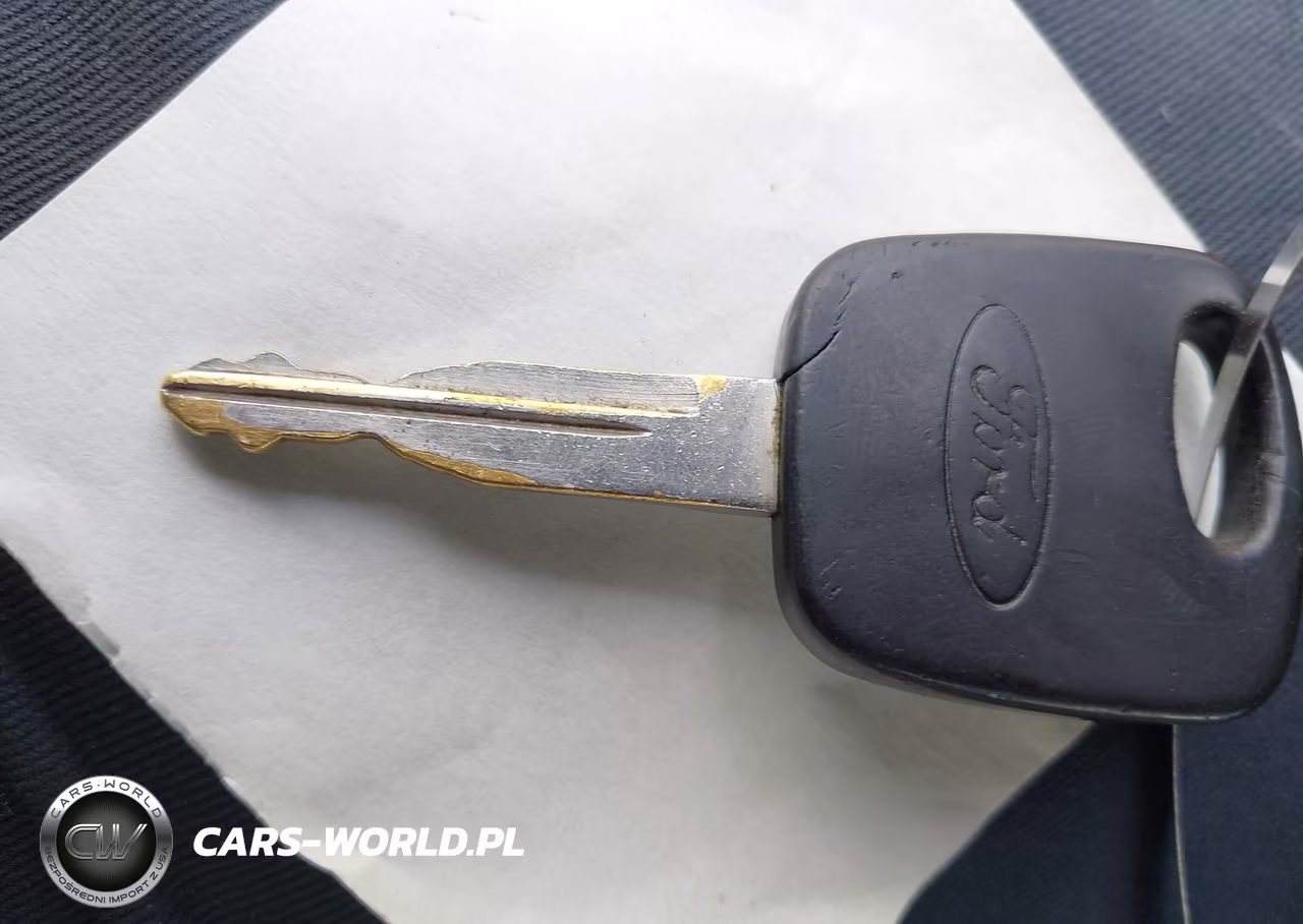 2000 Ford Explorer Sport VIN:1FMYU60X7YUB04265 - 11