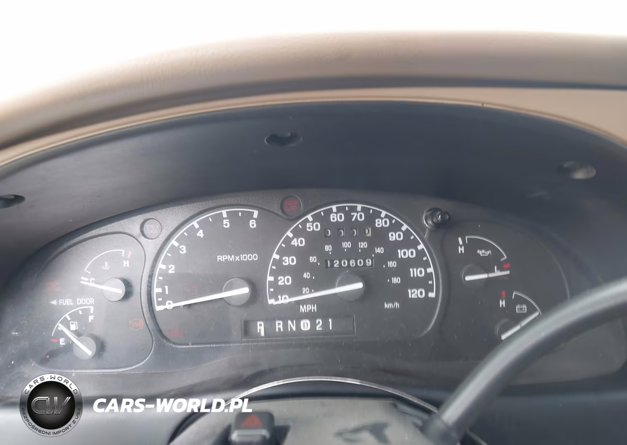 2000 Ford Explorer Sport VIN:1FMYU60X7YUB04265 - 7