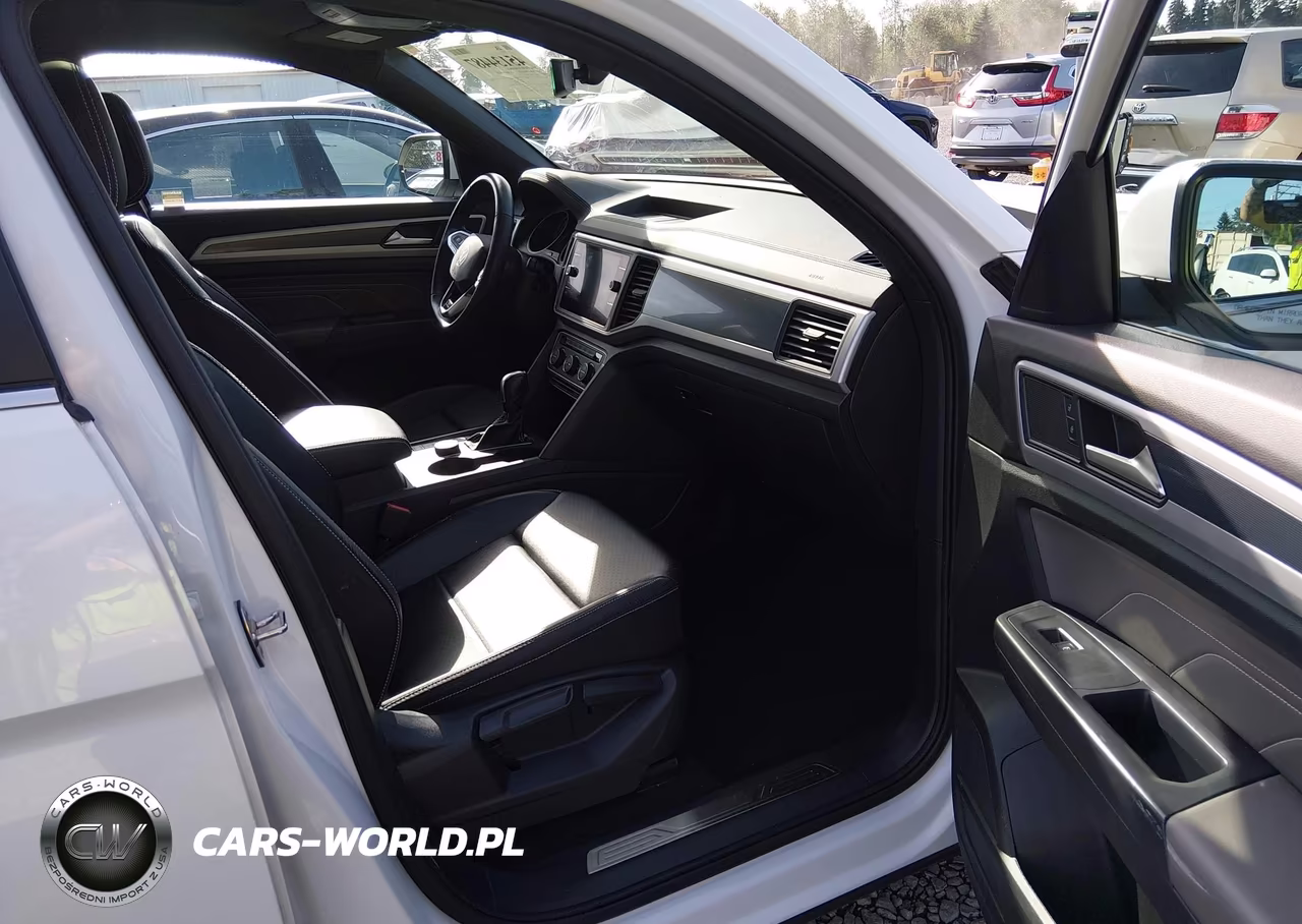 2021 Volkswagen Atlas Cross Sport 3.6L V6 Se W-Technology R-Line VIN:1V2RE2CA1MC230108 - 17
