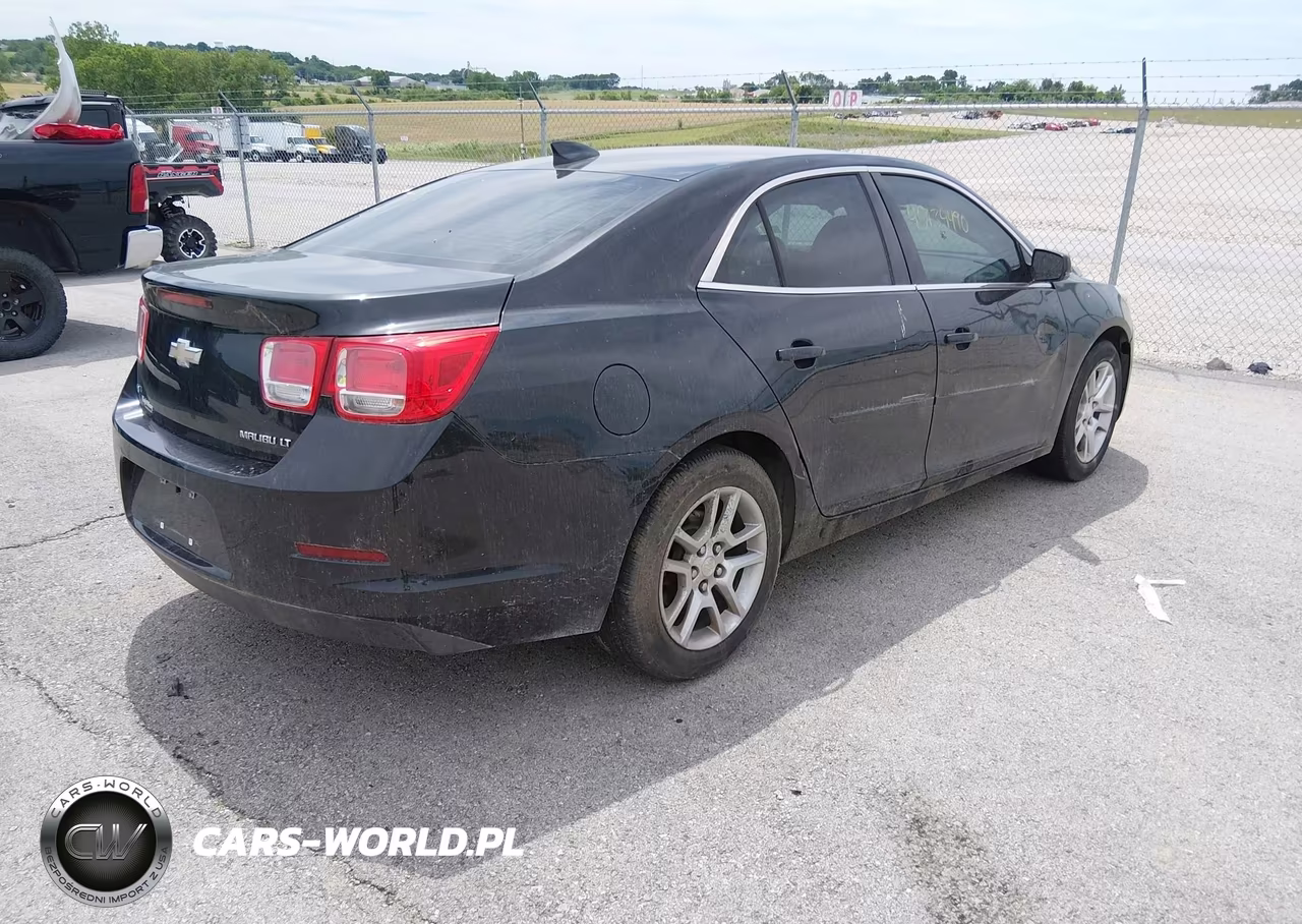 2015 Chevrolet Malibu 1Lt VIN:1G11C5SL9FF147464 - 4
