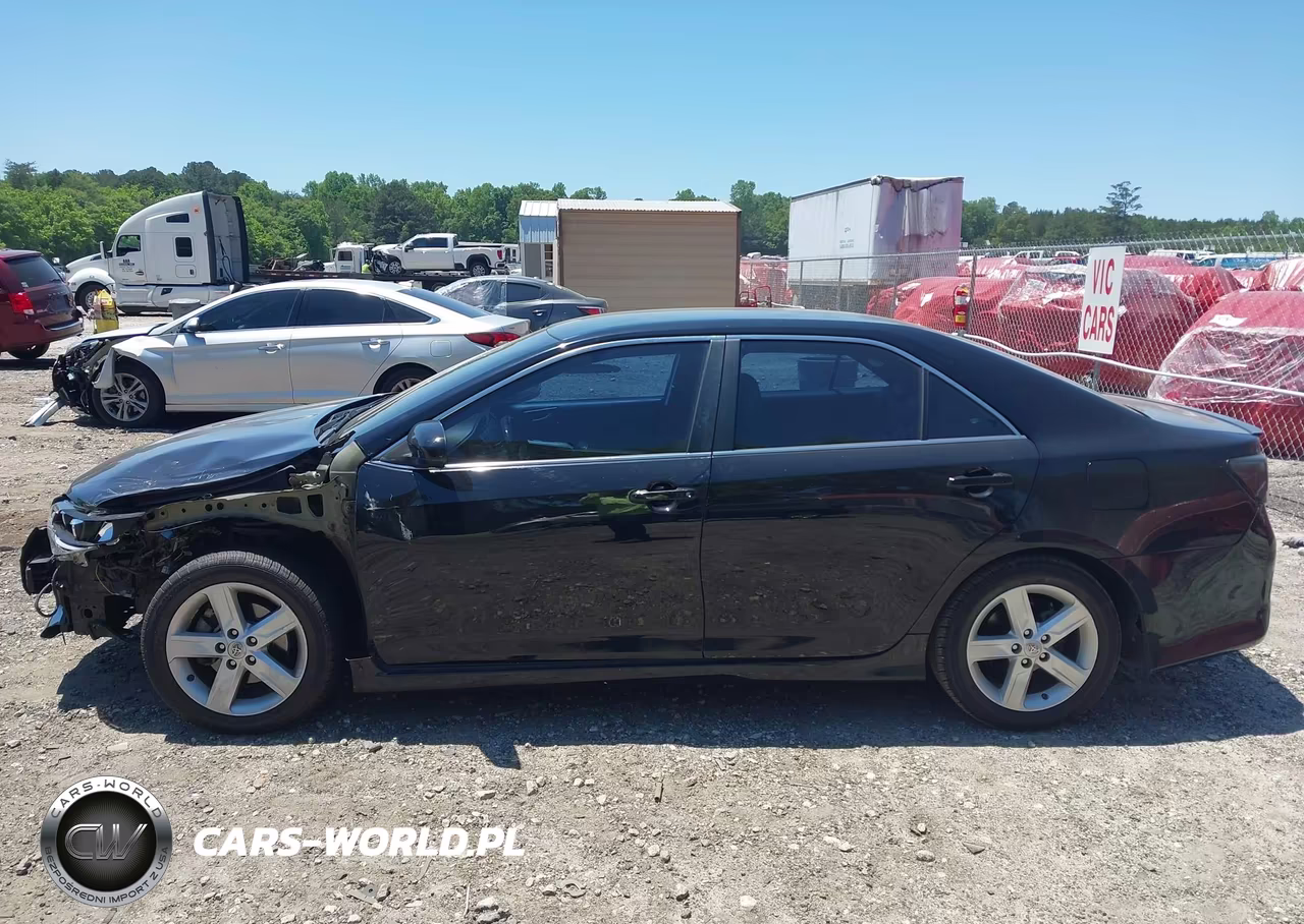 2013 Toyota Camry Se VIN:4T1BF1FK6DU705742 - 14