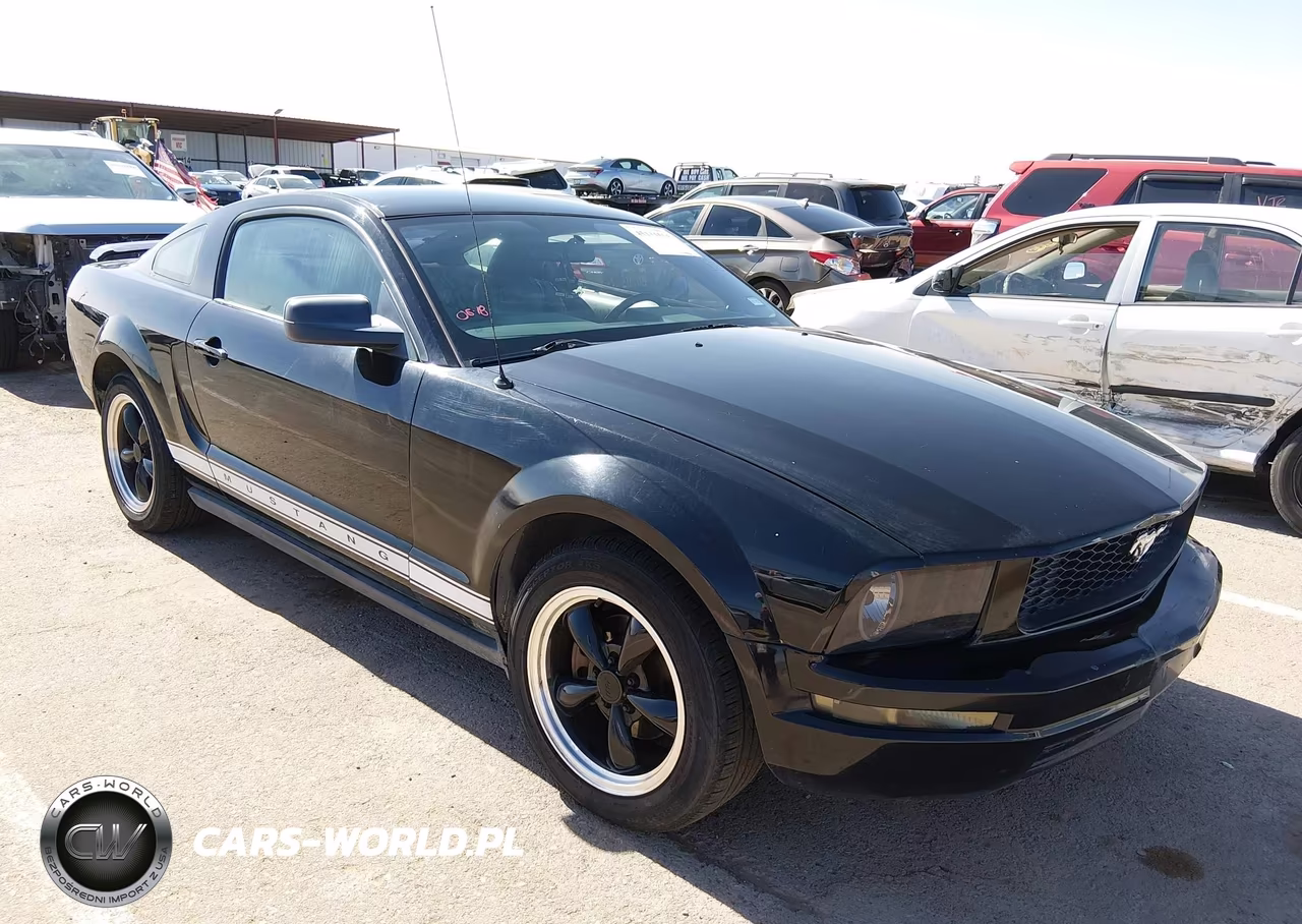2007 Ford Mustang V6 Deluxe-V6 Premium