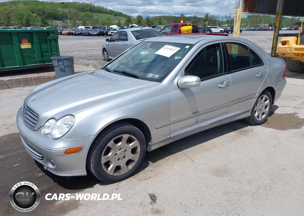2005 Mercedes-Benz C 240 Luxury 4Matic VIN:WDBRF81J05F704827 - 2