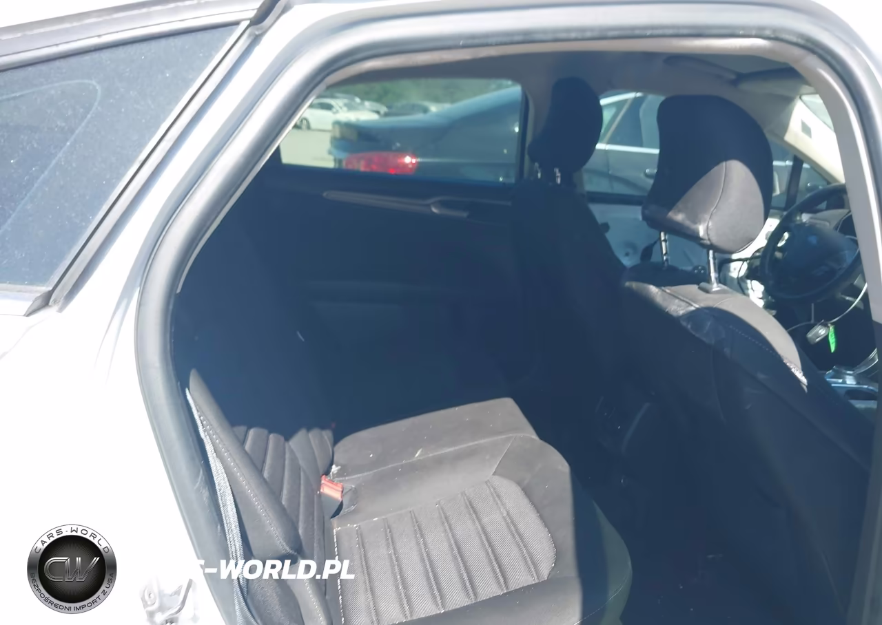 2019 Ford Fusion Hybrid Se VIN:3FA6P0LU4KR161979 - 8
