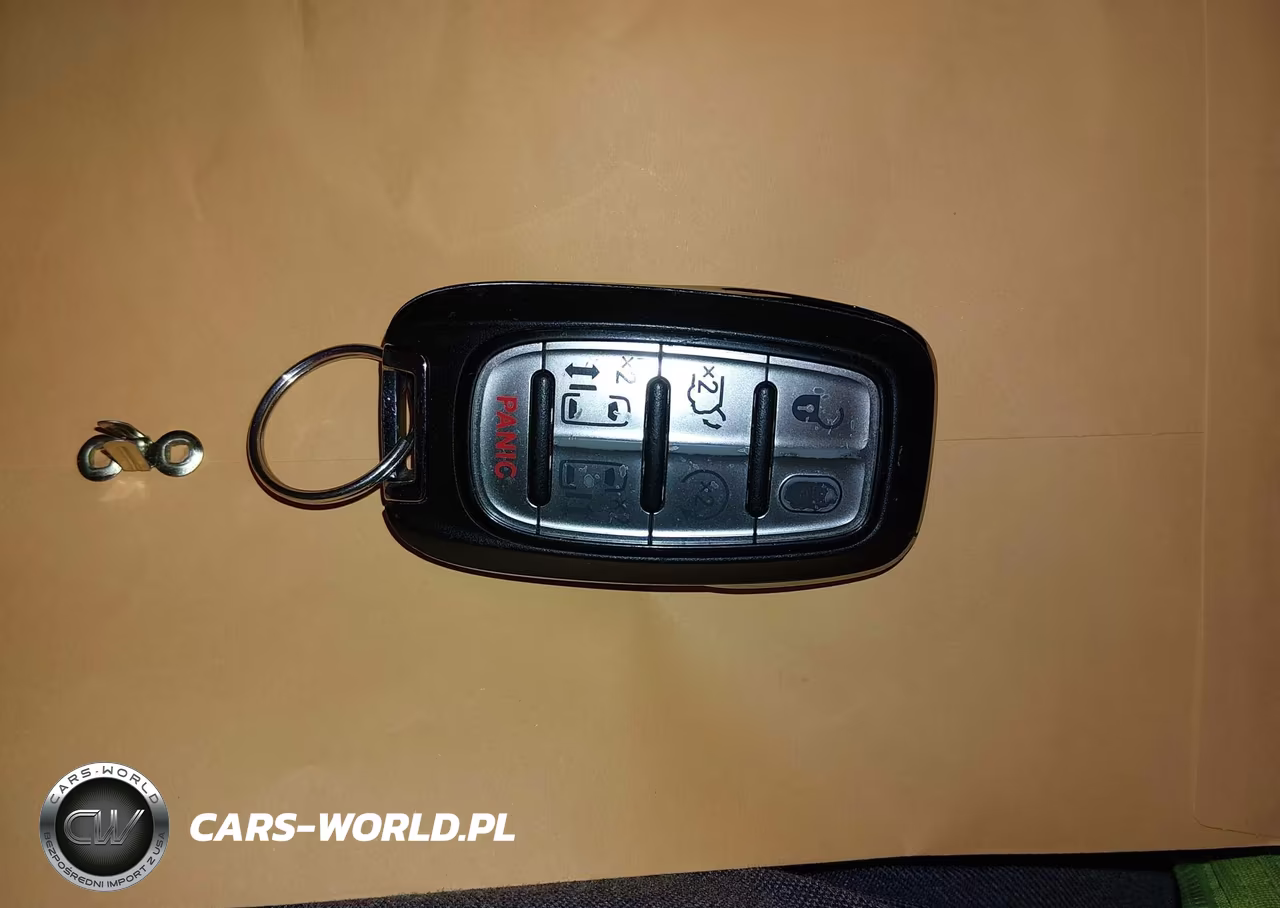 2022 Chrysler Voyager Lx VIN:2C4RC1CG0NR127793 - 11