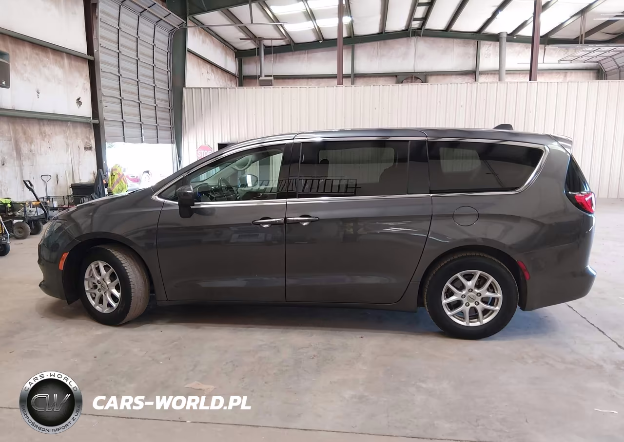 2022 Chrysler Voyager Lx VIN:2C4RC1CG0NR127793 - 16