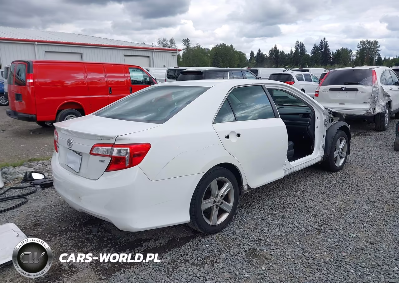 2012 Toyota Camry Se VIN:4T1BF1FK6CU608989 - 4