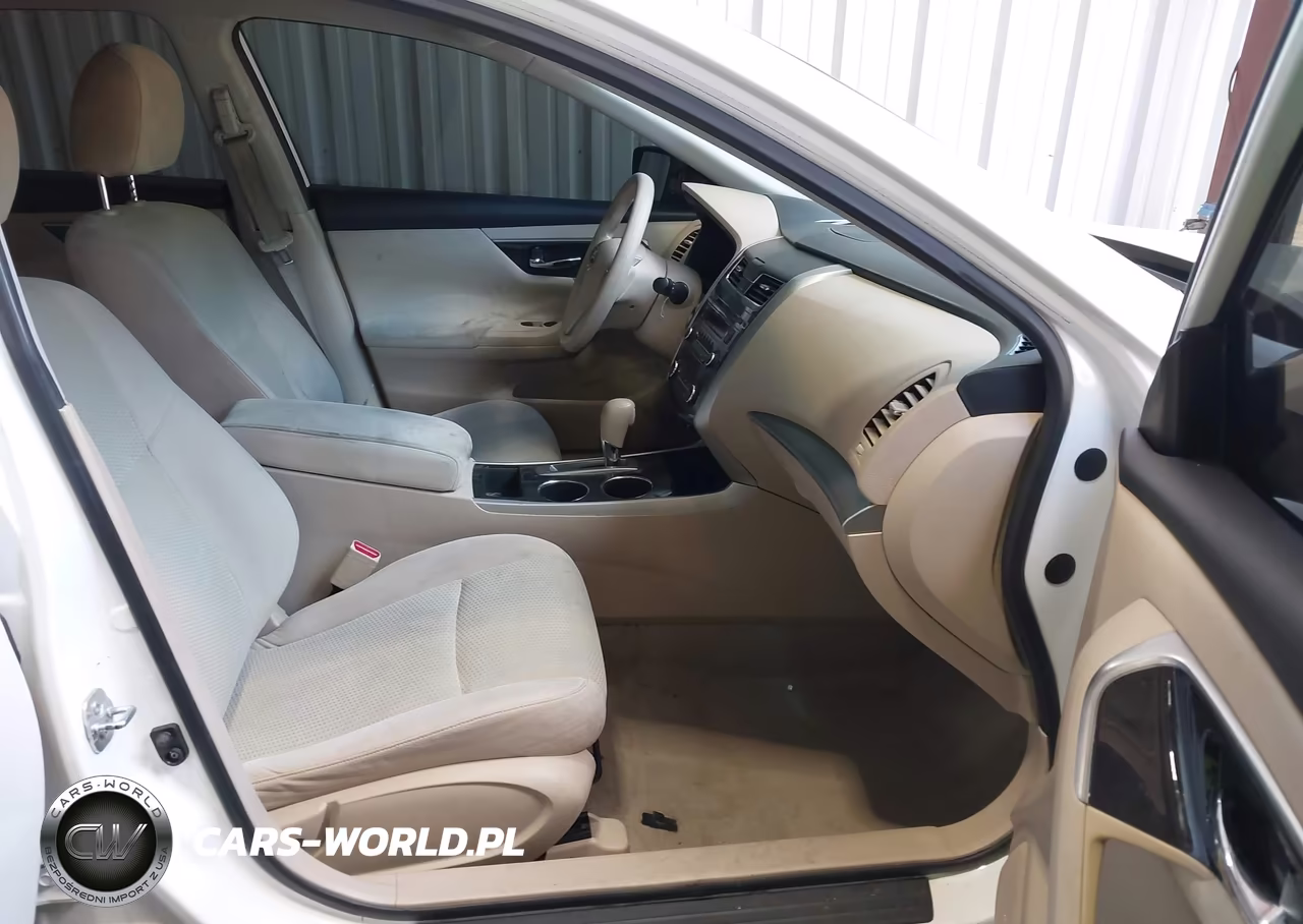 2014 Nissan Altima 2.5 S VIN:1N4AL3AP7EC420777 - 5