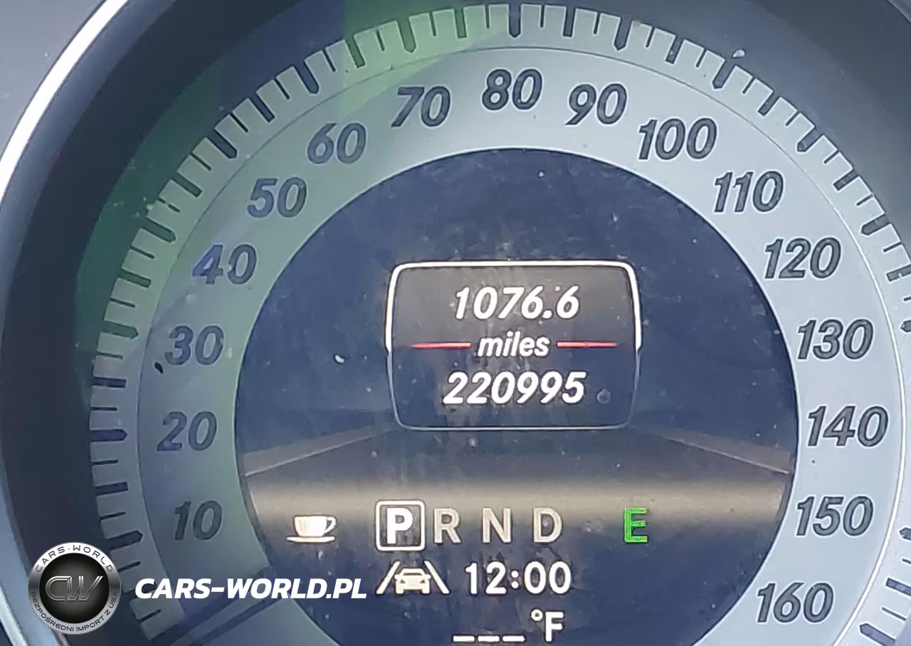 2013 Mercedes-Benz C 300 Sport 4Matic VIN:WDDGF8AB9DR288104 - 15