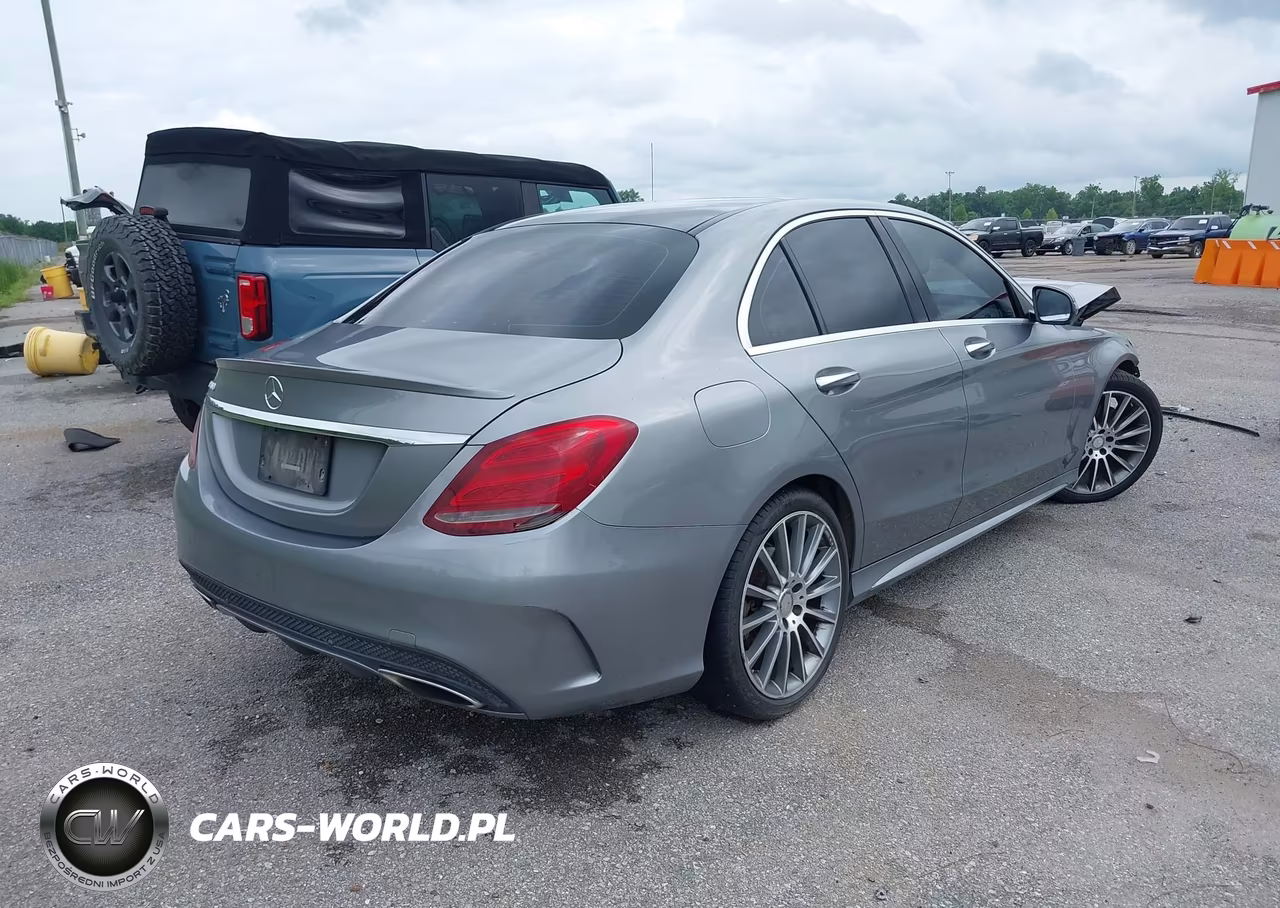 2016 Mercedes-Benz C 300 Sport VIN:55SWF4JB2GU146491 - 4
