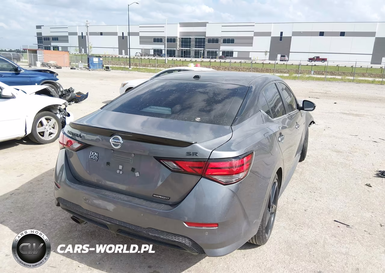 2022 Nissan Sentra Sr VIN:3N1AB8DV4NY304015 - 4