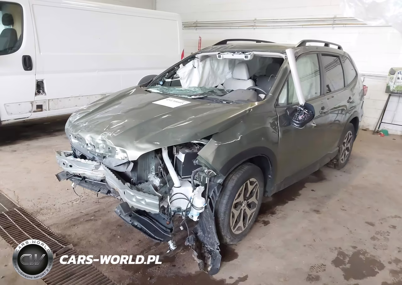 2021 Subaru Forester Premium VIN:JF2SKAJC6MH475758 - 2