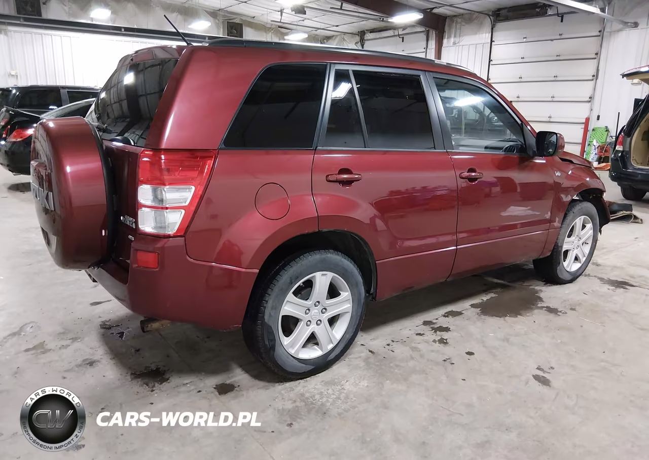 2008 Suzuki Grand Vitara Luxury VIN:JS3TD947384102346 - 4