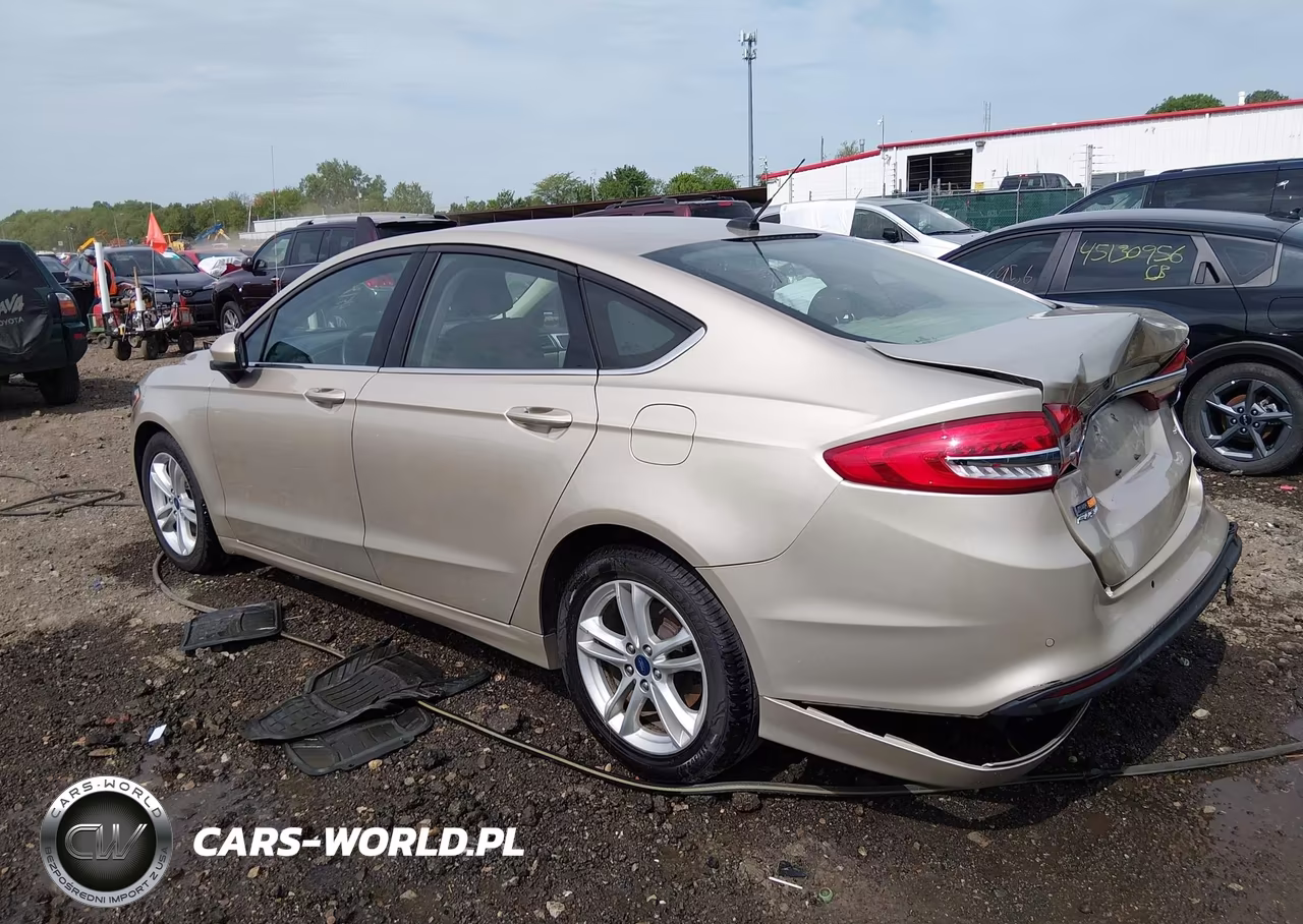 2018 Ford Fusion Se VIN:3FA6P0H74JR226962 - 3