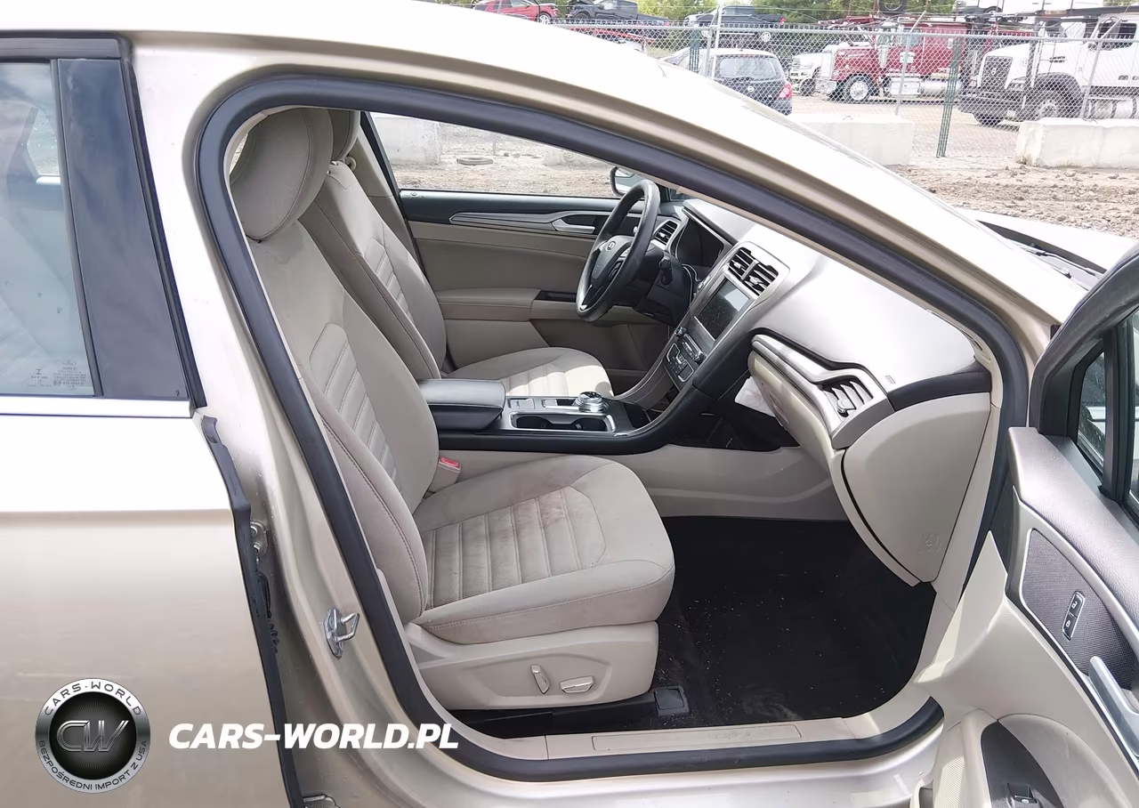 2018 Ford Fusion Se VIN:3FA6P0H74JR226962 - 5