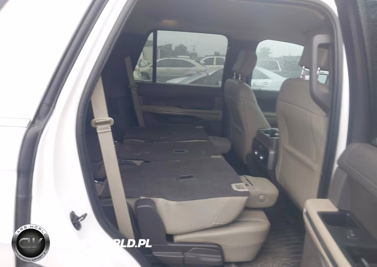 2020 Ford Expedition Xlt VIN:1FMJU1HT8LEA08024 - 8