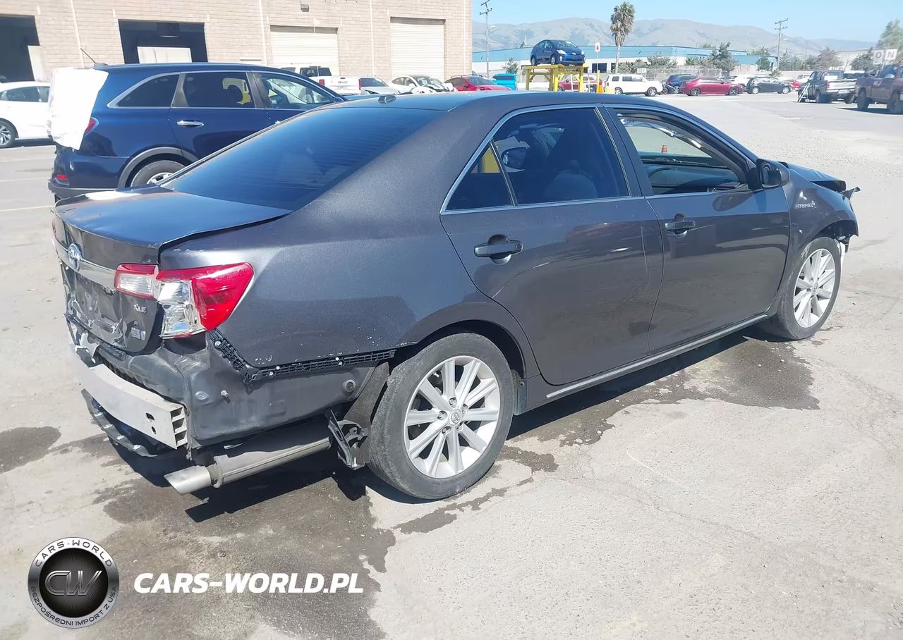 2012 Toyota Camry Hybrid Xle VIN:4T1BD1FK1CU060938 - 4