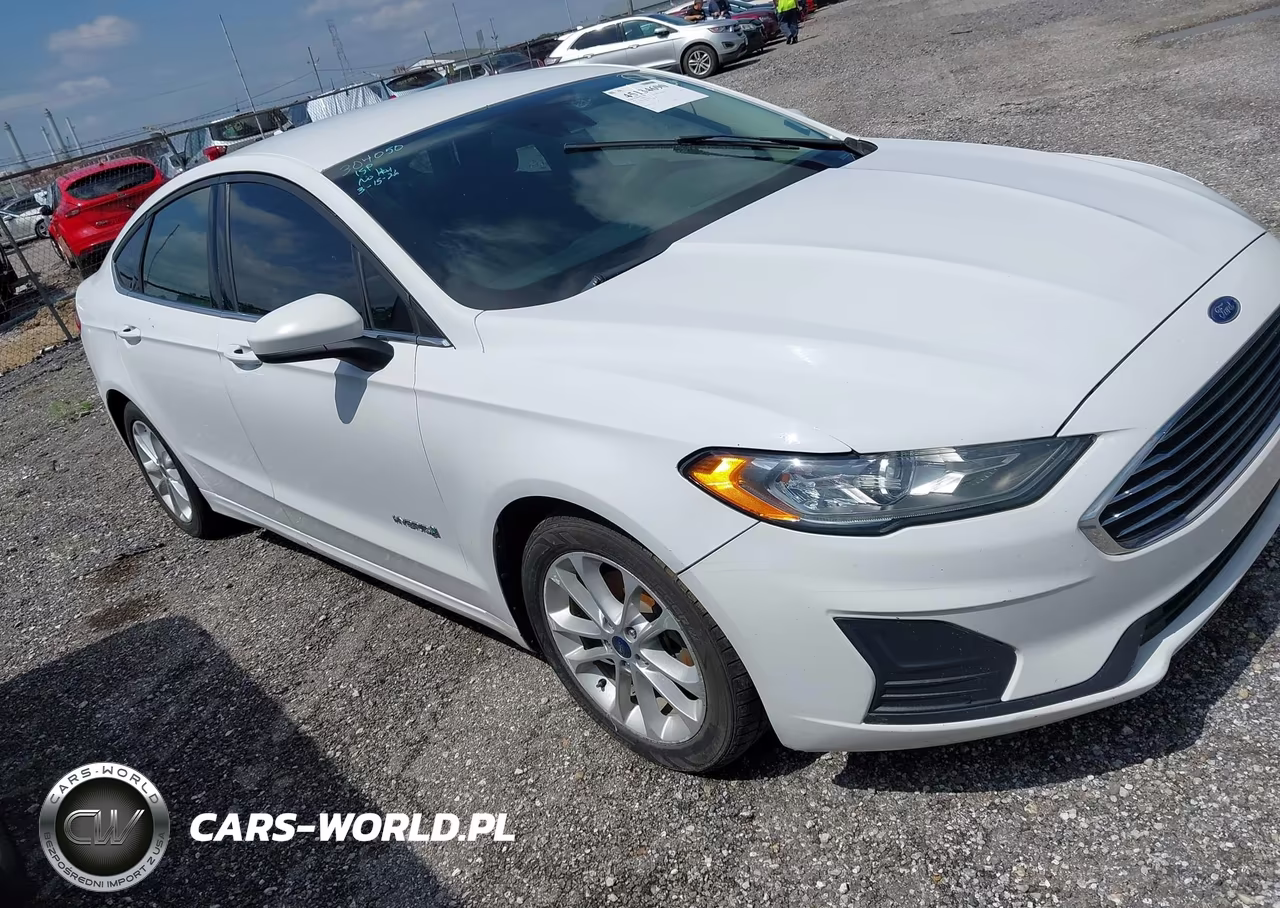 2019 Ford Fusion Hybrid Se VIN:3FA6P0LU0KR108034 - 13