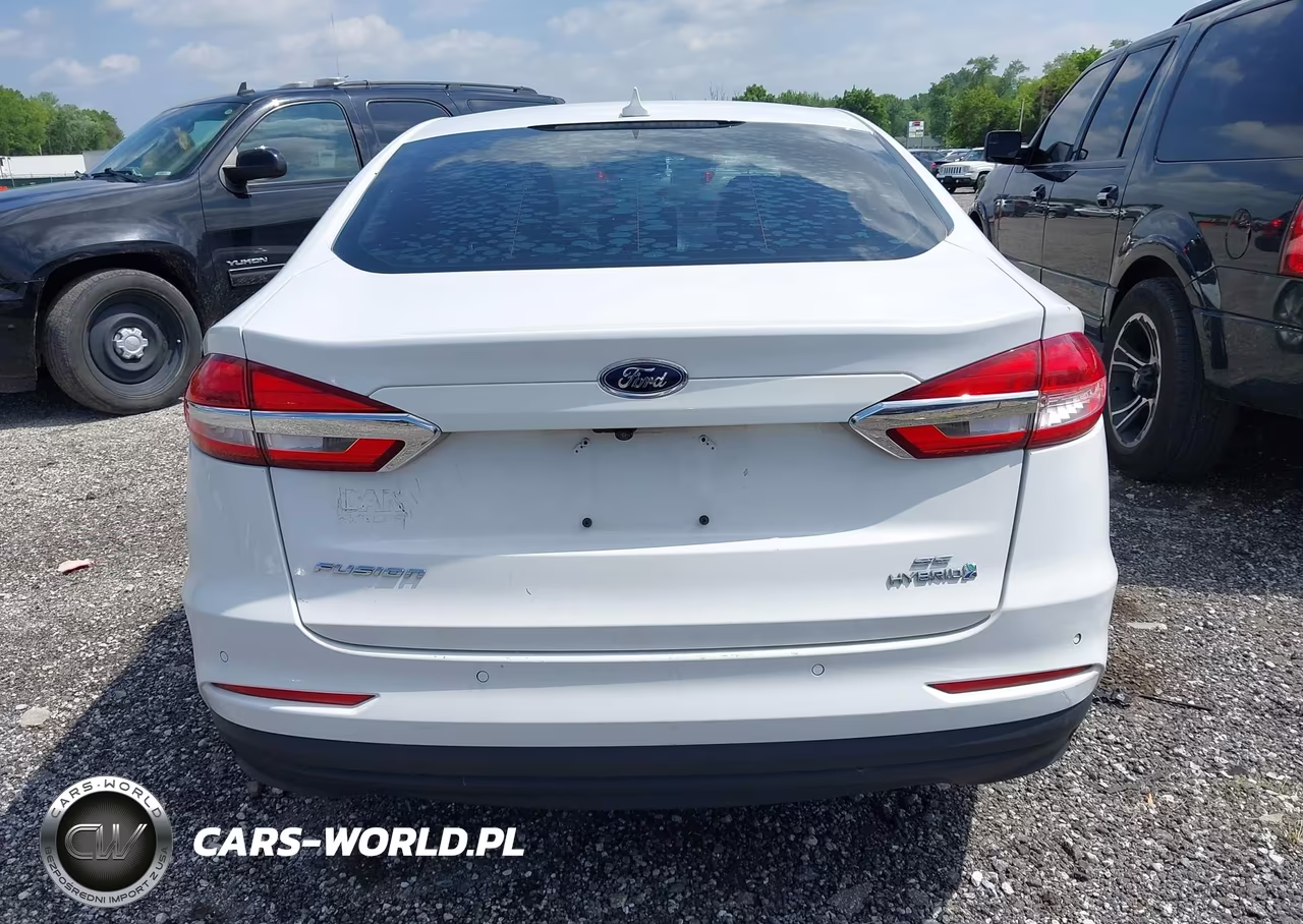 2019 Ford Fusion Hybrid Se VIN:3FA6P0LU0KR108034 - 16