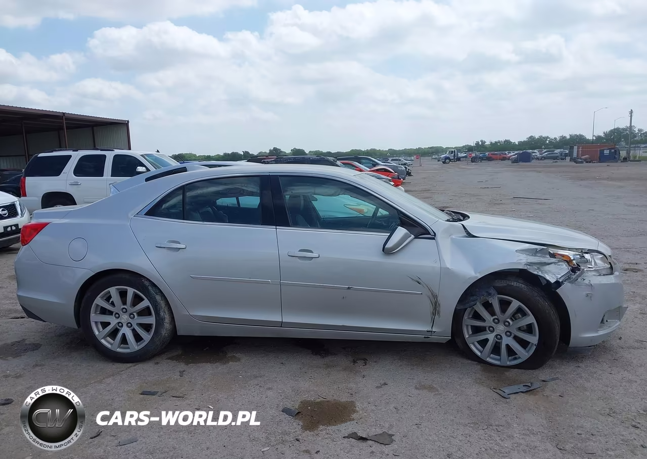 2015 Chevrolet Malibu 2Lt VIN:1G11D5SL0FF117542 - 13