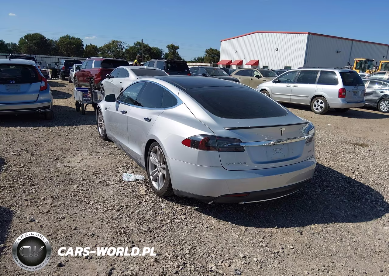 2012 Tesla Model S Performance-Signature Performance VIN:5YJSA1DP1CFP03048 - 3
