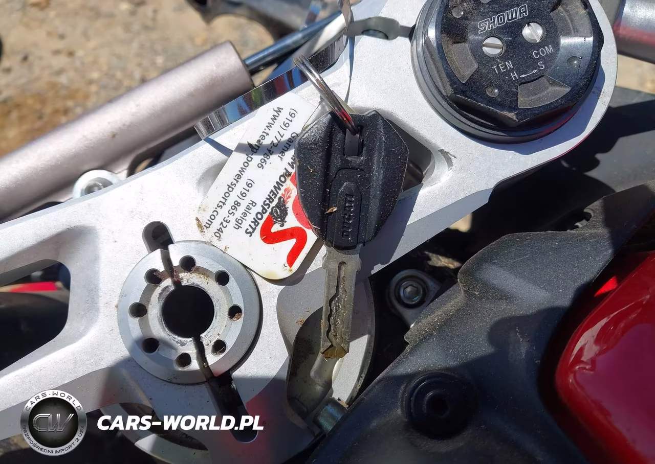 2020 Ducati Panigale V2 VIN:ZDMHAATW3LB000903 - 11