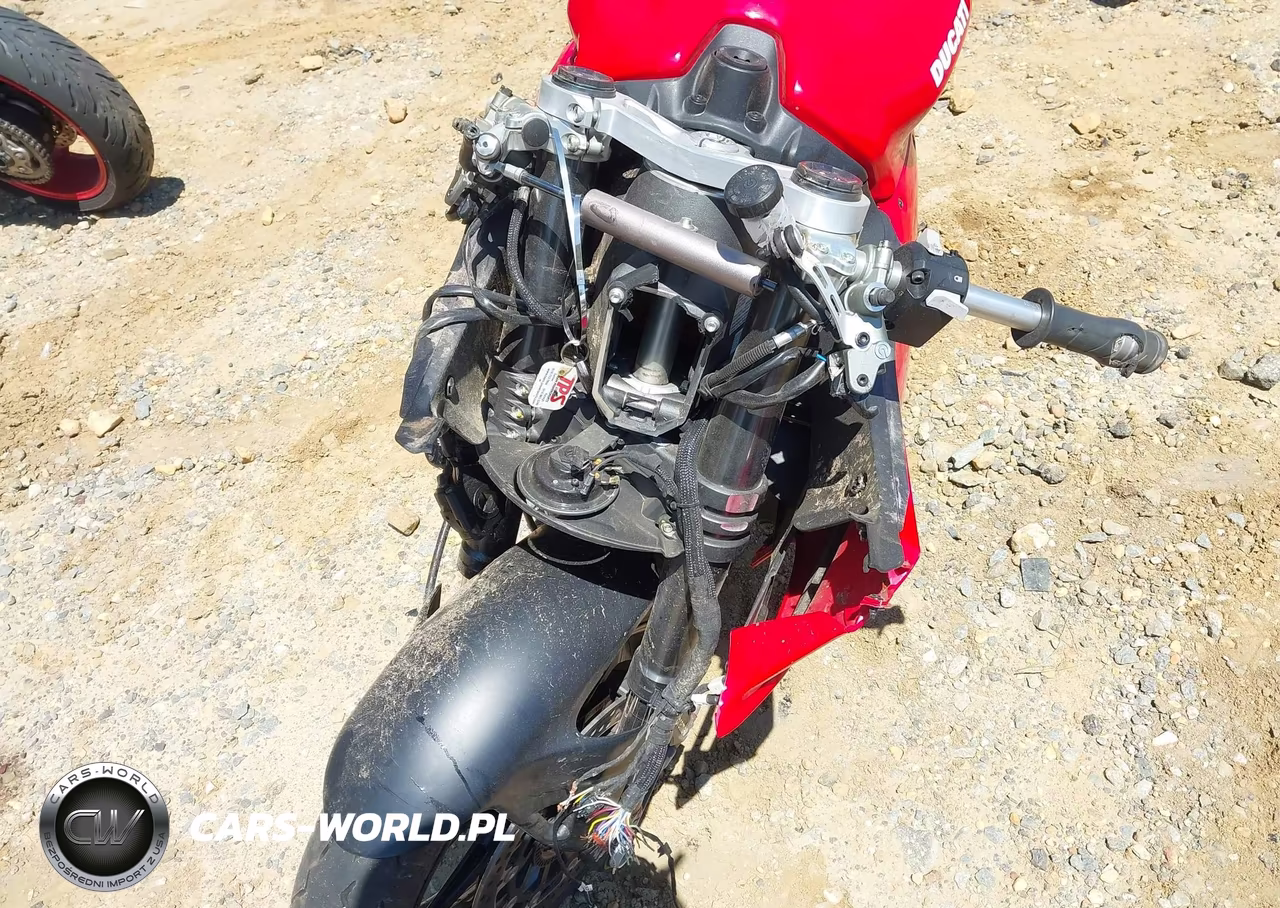 2020 Ducati Panigale V2 VIN:ZDMHAATW3LB000903 - 18
