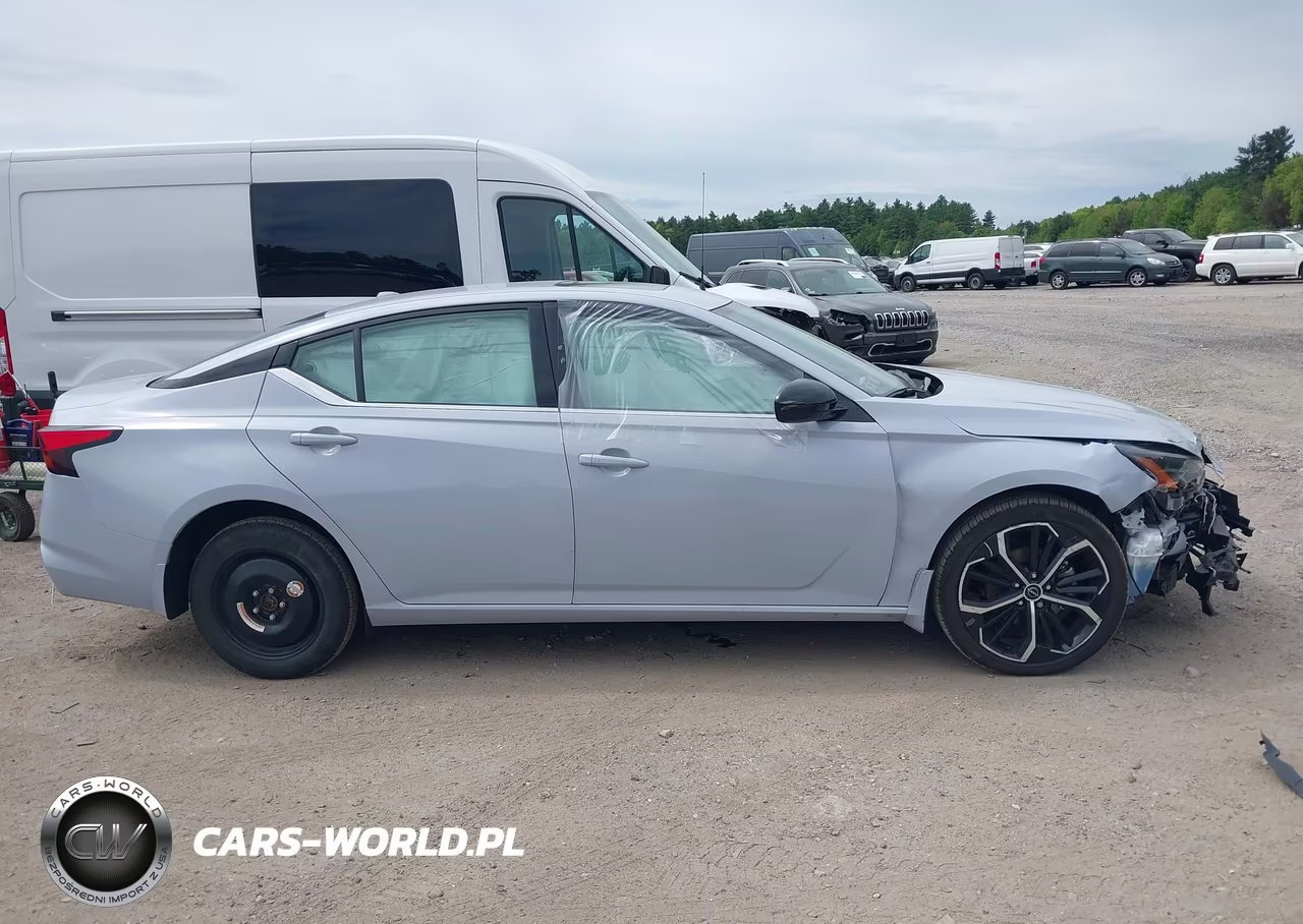 2025 Nissan Altima Sr Awd VIN:1N4BL4CW7SN344881 - 13