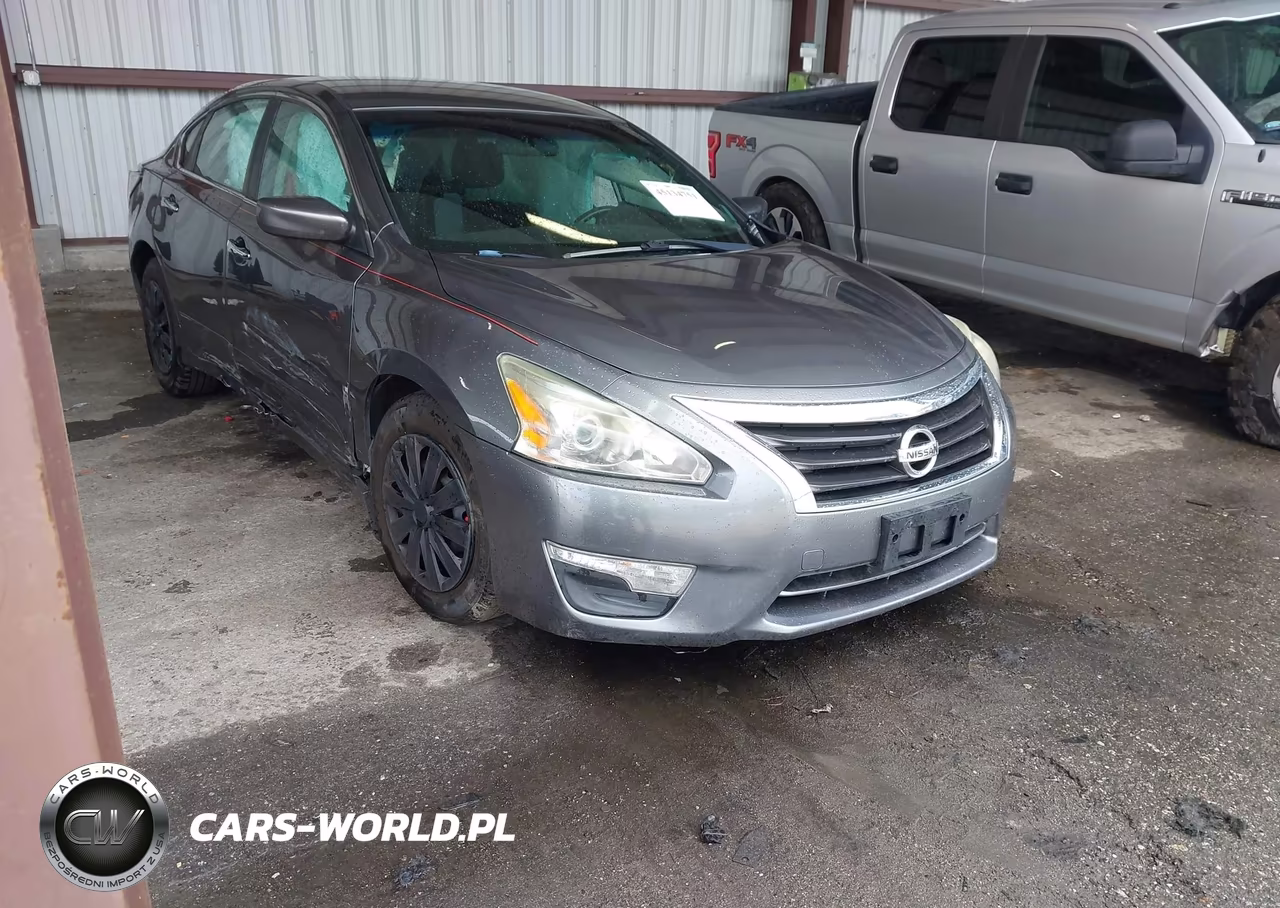 2015 Nissan Altima 2.5 S – zdjęcie 1 z 15