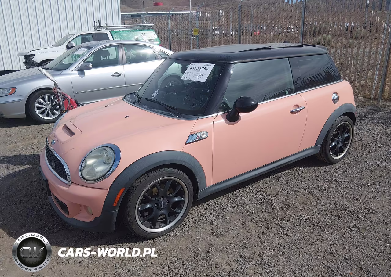 2011 Mini Cooper S VIN:WMWSV3C51BTY10657 - 2