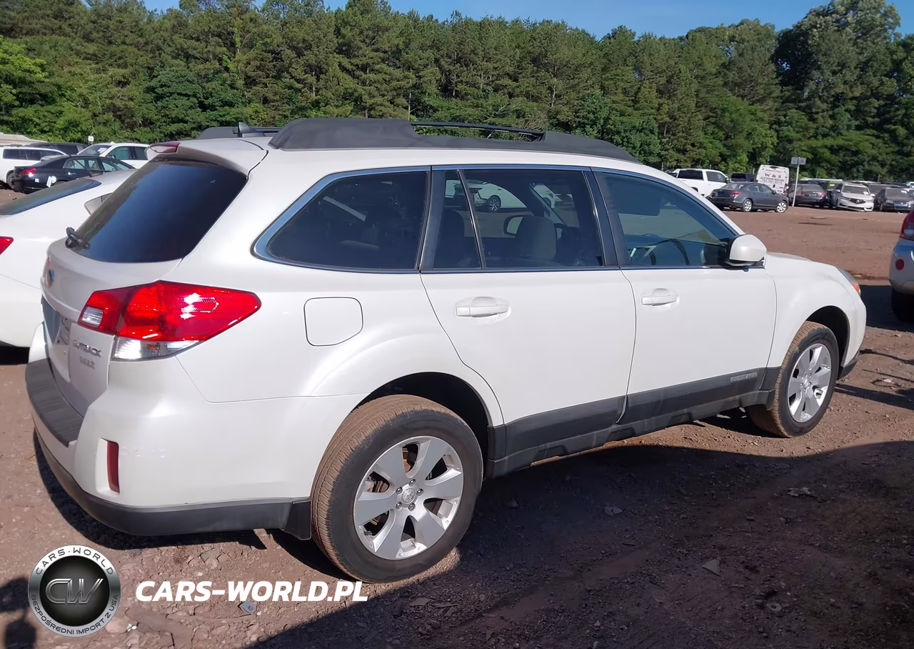 2011 Subaru Outback 2.5I Premium VIN:4S4BRBFC8B3408142 - 6