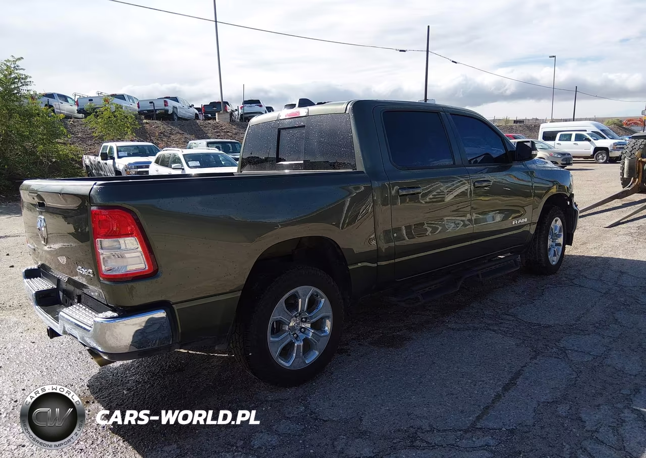 2021 Ram 1500 Big Horn 4X4 5'7 Box VIN:1C6SRFFT4MN747619 - 4