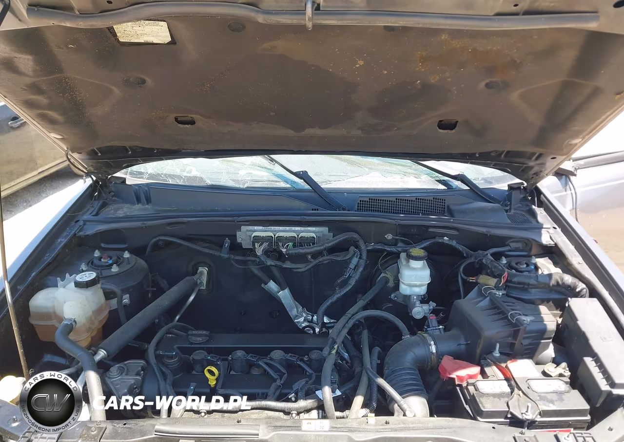 2010 Ford Escape Limited VIN:1FMCU0E72AKC28302 - 10