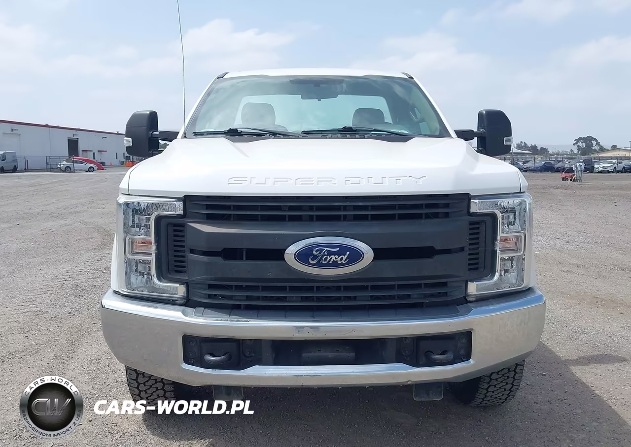 2018 Ford F-250 Xl VIN:1FTBF2B69JEC69932 - 12