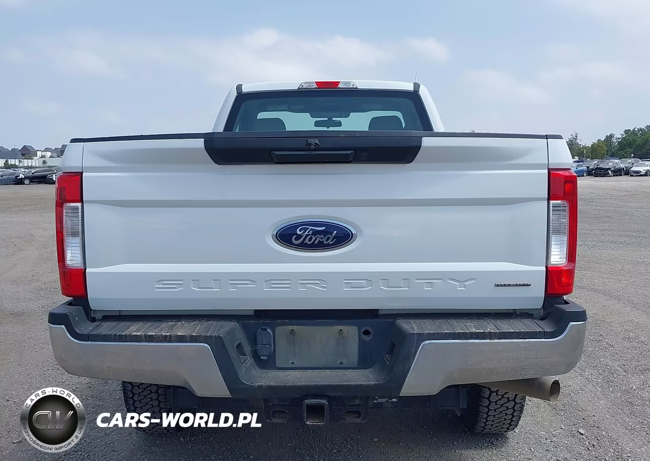 2018 Ford F-250 Xl VIN:1FTBF2B69JEC69932 - 16