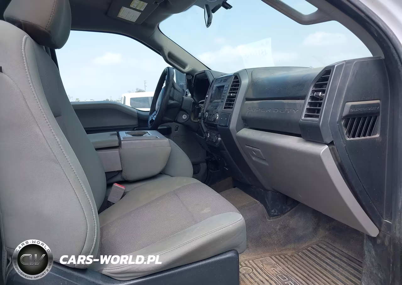 2018 Ford F-250 Xl VIN:1FTBF2B69JEC69932 - 5