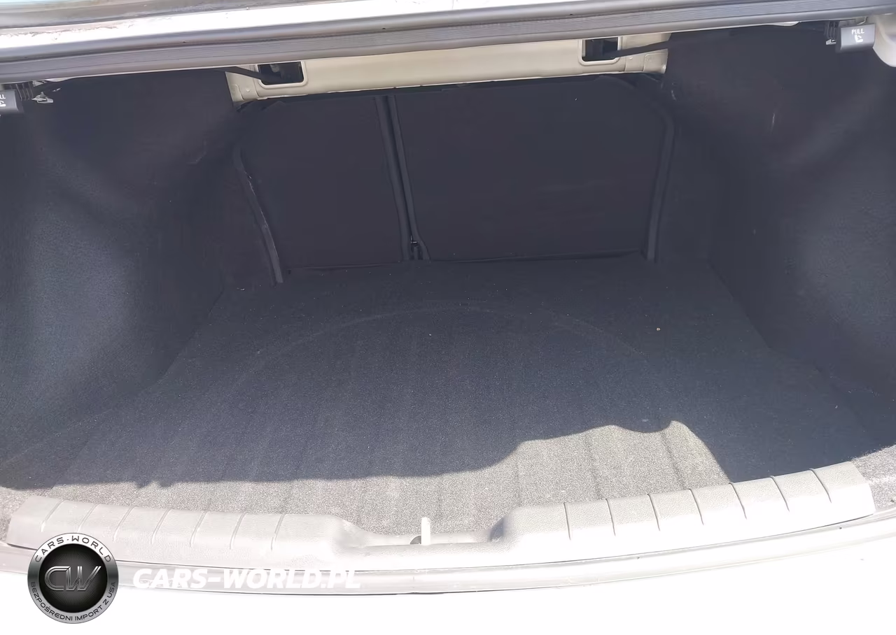 2020 Hyundai Elantra Se VIN:5NPD74LF7LH615768 - 12